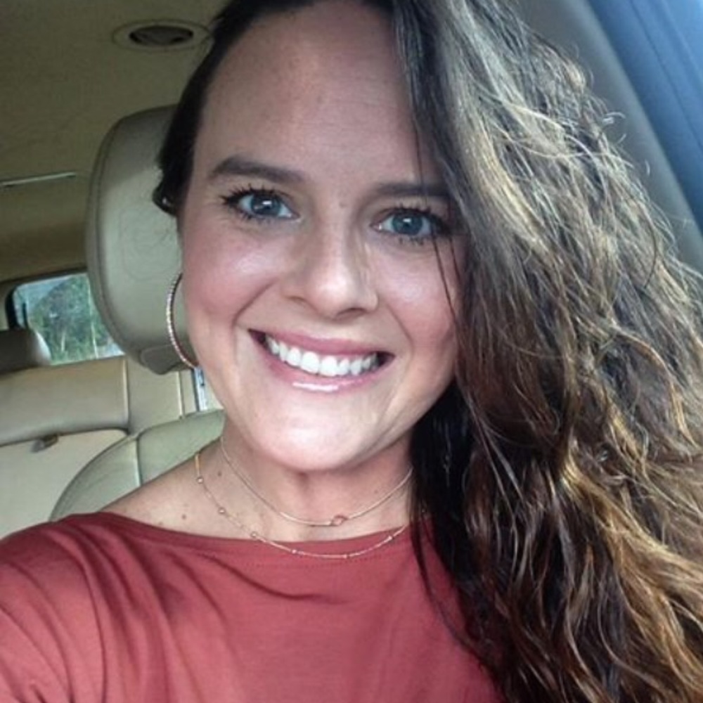 Meet your Posher, Caysee